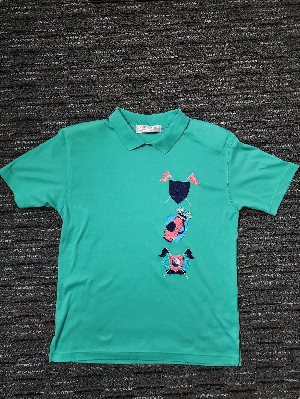 Karen Scott Golf Polo Shirt Women’s Medium Petite MP Unique Embroidered Graphic